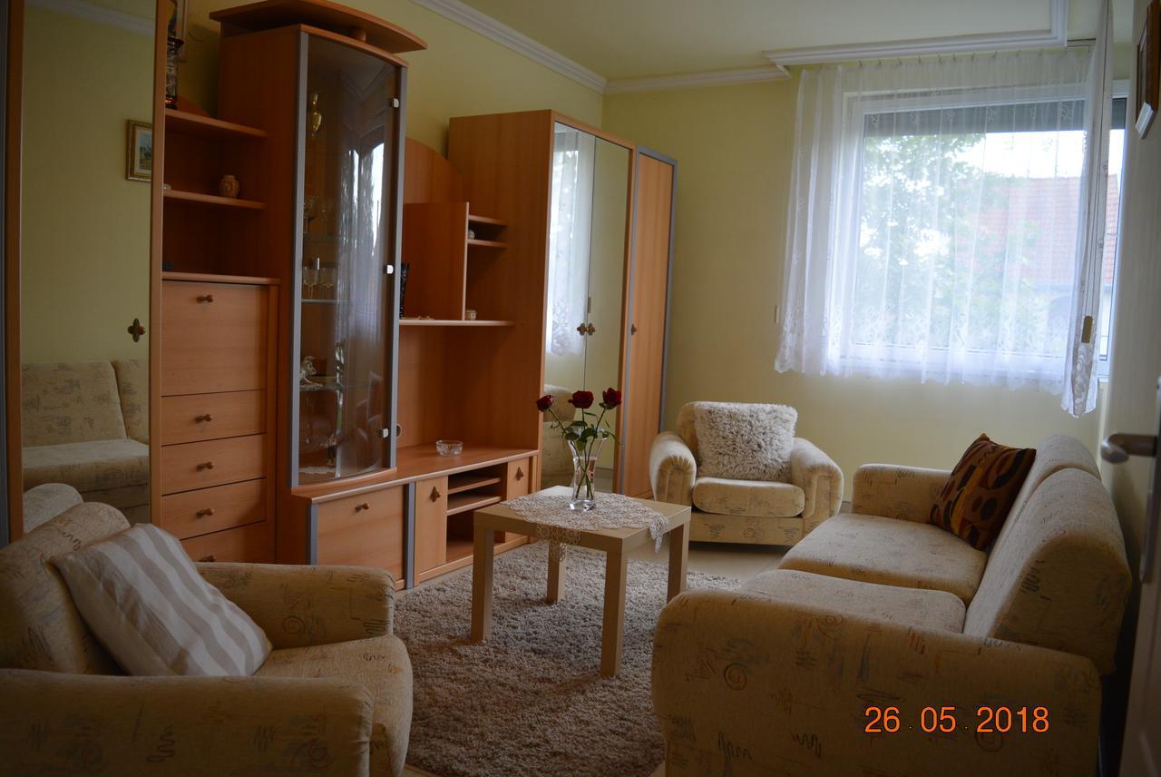Berettyo Central Apartment Berettyóújfalu Exteriör bild